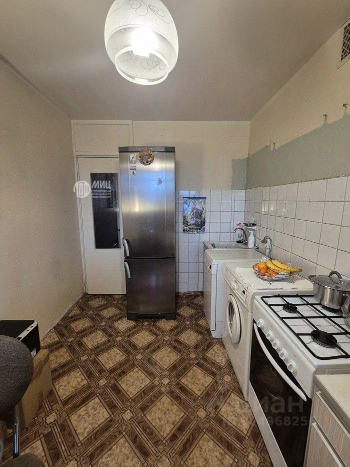 Продажа 1-комн квартиры на вторичном рынке Веерная улица, 46