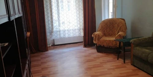 Комната 11-я линия В.О.,  д. 20