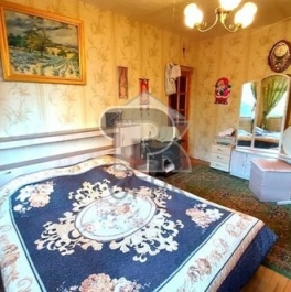 Продажа 2-комн квартиры на вторичном рынке улица Марьинский Парк,  д. 5 к3