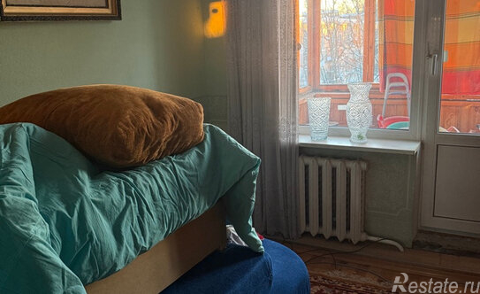 Продажа 1-комн квартиры на вторичном рынке Красногорск, Парковая улица,  д. 4