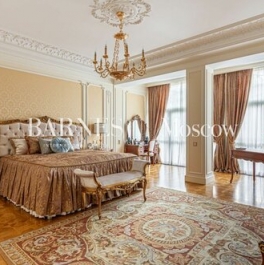 Продажа 3-комн квартиры на вторичном рынке Хлыновский тупик,  д. 4