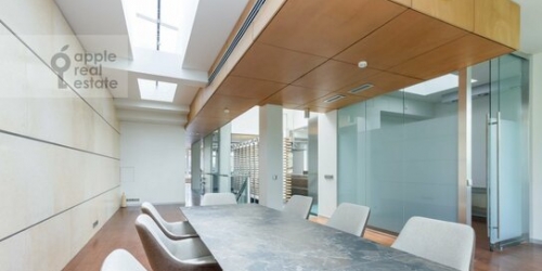 4-комн квартира Островная улица,  д. 12