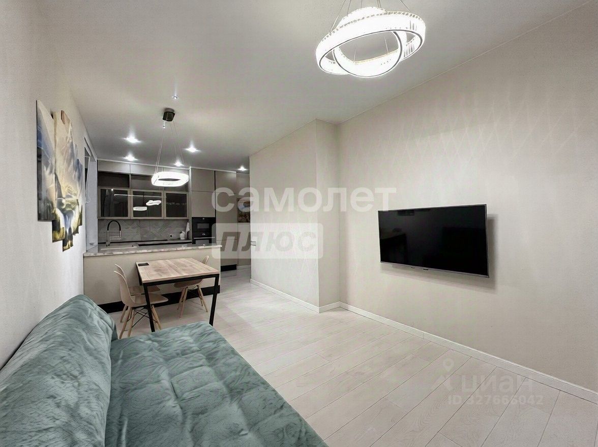 Продажа 2-комн квартиры на вторичном рынке улица Инженера Кнорре, 7к4