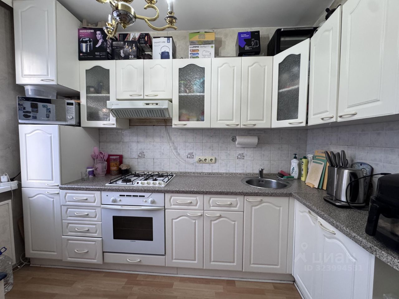 Продажа 2-комн квартиры на вторичном рынке Одинцово, улица Чикина, 4