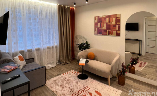 Продажа 1-комн квартиры на вторичном рынке Амбулаторный 2-й проезд,  д. 17