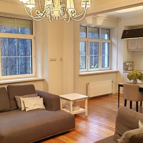 4-комн квартира Королев г, Первомайский мкр, Комаровка мкр,  д. 2