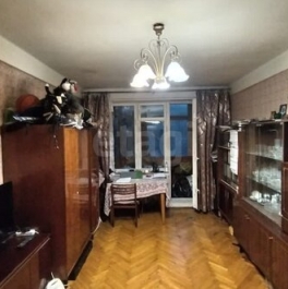 Продажа 1-комн квартиры на вторичном рынке Космонавтов пр-кт,  д. 52 к4
