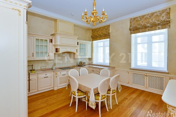 Продажа 2-комн квартиры на вторичном рынке Малый Каковинский пер,  д. 6