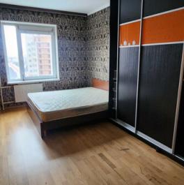 Продажа 3-комн квартиры на вторичном рынке Коломяжский пр-кт