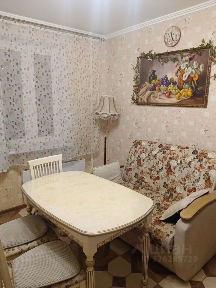 Продажа 2-комн квартиры на вторичном рынке Подольск, Подольская улица, 14а