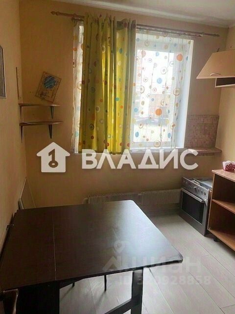 Продажа 3-комн квартиры на вторичном рынке Зеленый проспект, 6К1