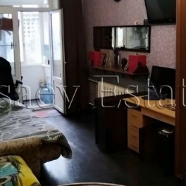 Продажа 3-комн квартиры на вторичном рынке улица Толбухина,  д. 7 к1