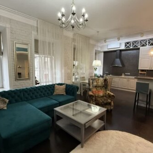 4-комн квартира улица Союза Печатников,  д. 28/29