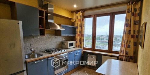 2-комн квартира Маршала Блюхера пр-кт,  д. 14
