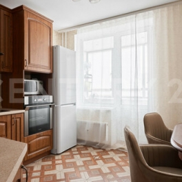 Продажа 1-комн квартиры на вторичном рынке ул Оптиков,  д. 45,  к. 1