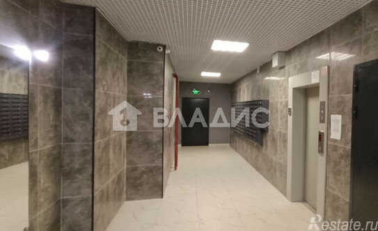 Продажа 1-комн квартиры на вторичном рынке Им Свердлова пгт, Западный проезд,  д. 13/1