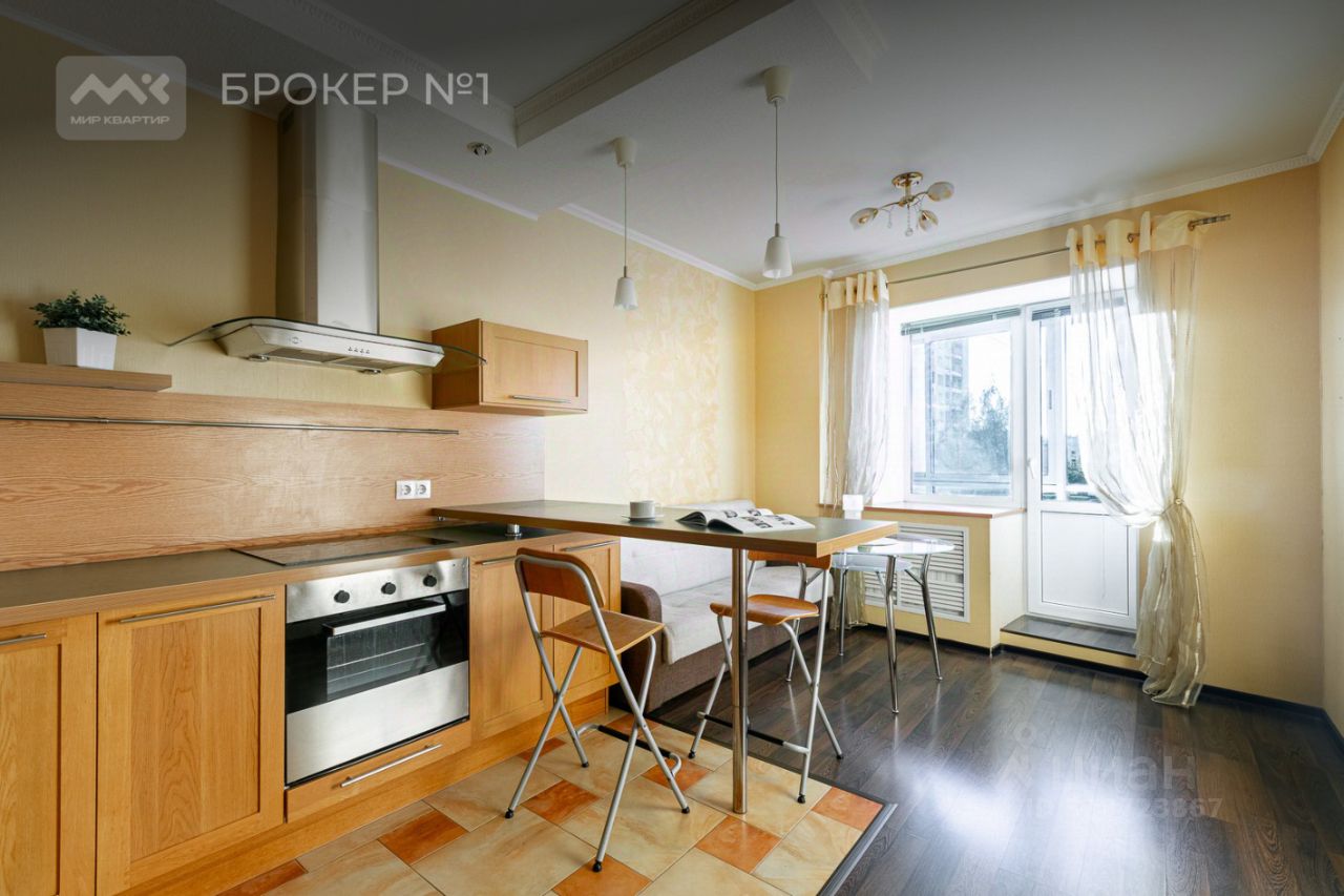 Продажа 1-комн квартиры на вторичном рынке улица Беринга, 27к1