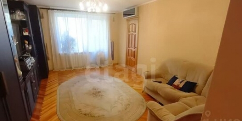 3-комн квартира ул Бутлерова,  д. 32