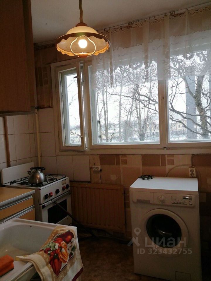 Продажа комнаты улица Летчика Пилютова, 5