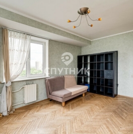 Продажа 2-комн квартиры на вторичном рынке Флотская улица,  д. 13 к3