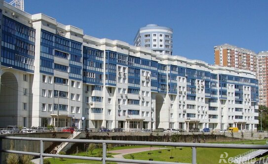 Продажа 3-комн квартиры на вторичном рынке Красногорск г, Красногорский б-р,  д. 17