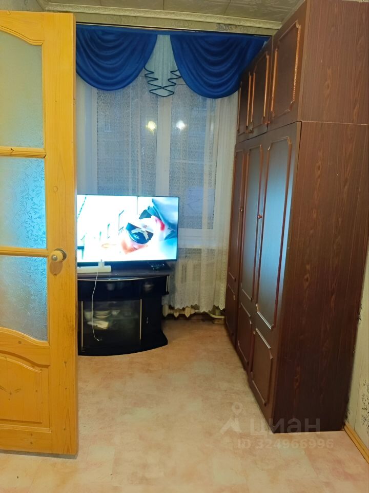 Продажа 2-комн квартиры на вторичном рынке пос. Любучаны, улица Заводская, 9