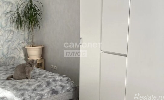 Продажа 3-комн квартиры на вторичном рынке Севастопольский проспект,  д. 18