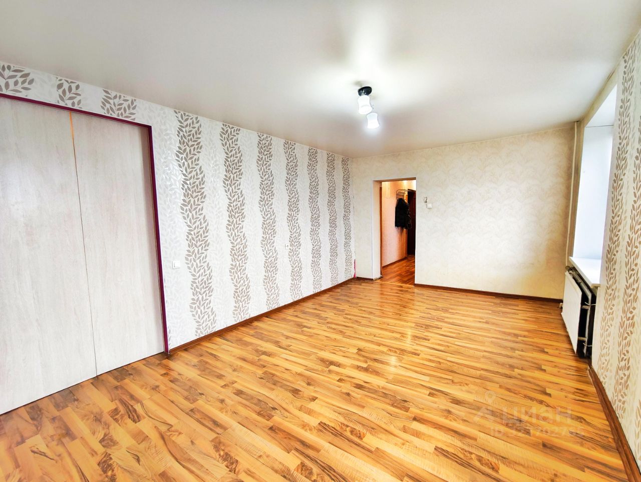 Продажа 2-комн квартиры на вторичном рынке Колпино, Пролетарская улица, 15