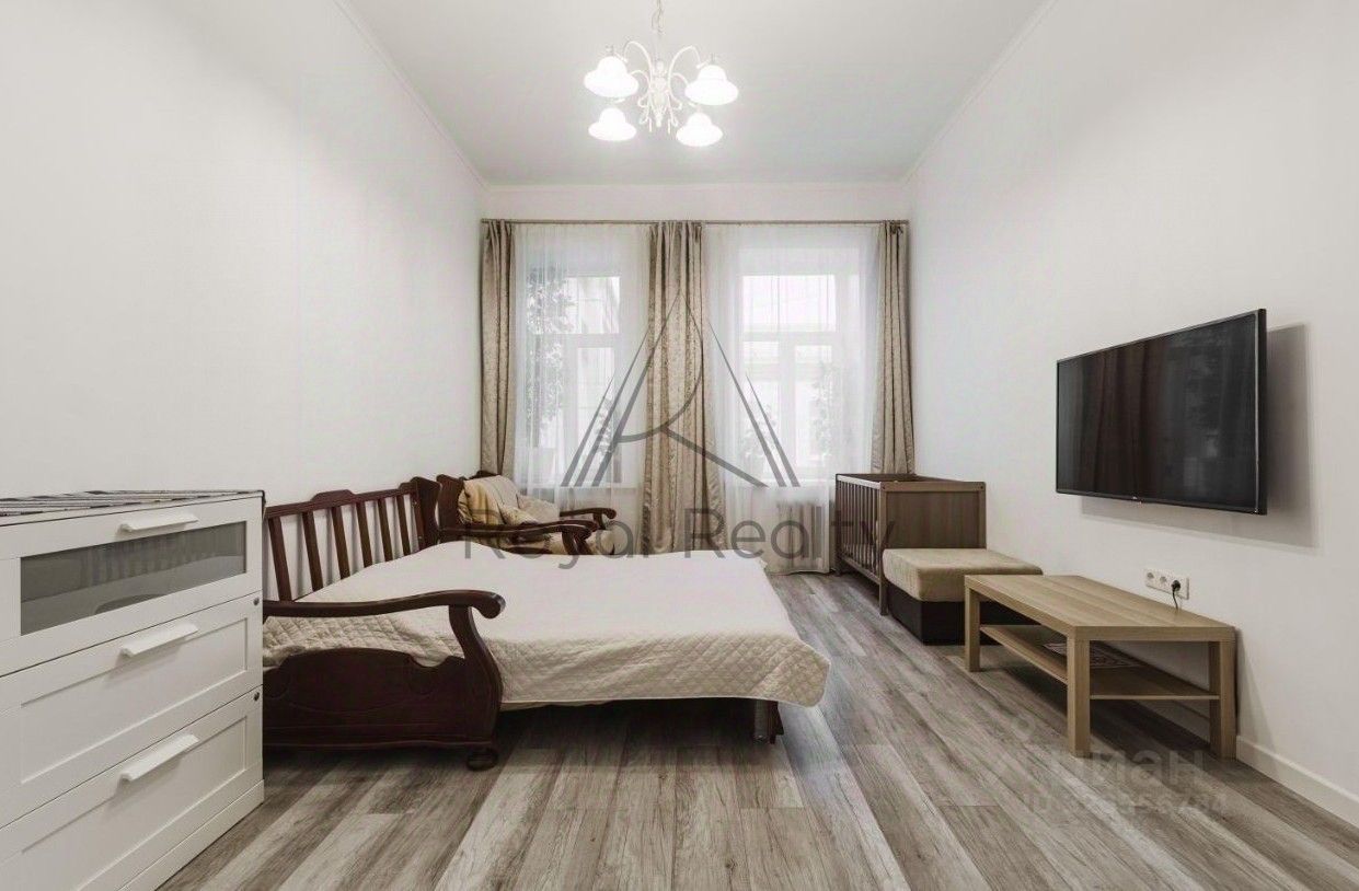 Аренда 2-комн квартиры на вторичном рынке улица Чайковского, 2/7