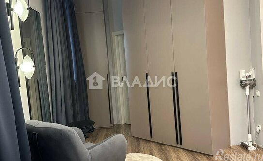 Продажа 2-комн квартиры на вторичном рынке ул Киевская,  д. 3,  к. 2 литера А