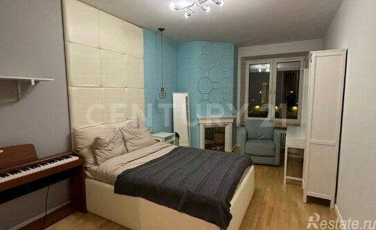 Продажа 3-комн квартиры на вторичном рынке Кудрово г, Строителей пр,  д. 6