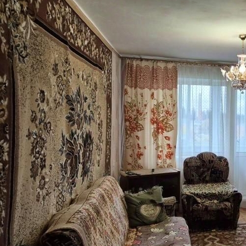 2-комн квартира д. Белогорка, улица Институтская, 14