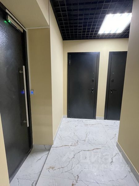 Продажа студии улица Зои и Александра Космодемьянских, 36А