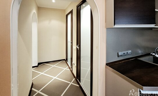 Продажа 2-комн квартиры на вторичном рынке Святоозёрская улица,  д. 14