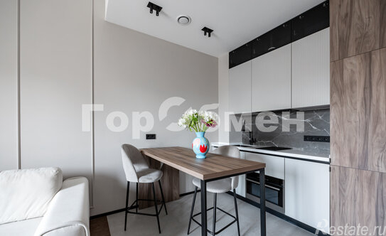 Продажа 1-комн квартиры на вторичном рынке Ямского Поля 1-я ул,  д. 1 к1