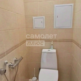 Продажа 2-комн квартиры на вторичном рынке улица Сосенский Стан,  д. 5