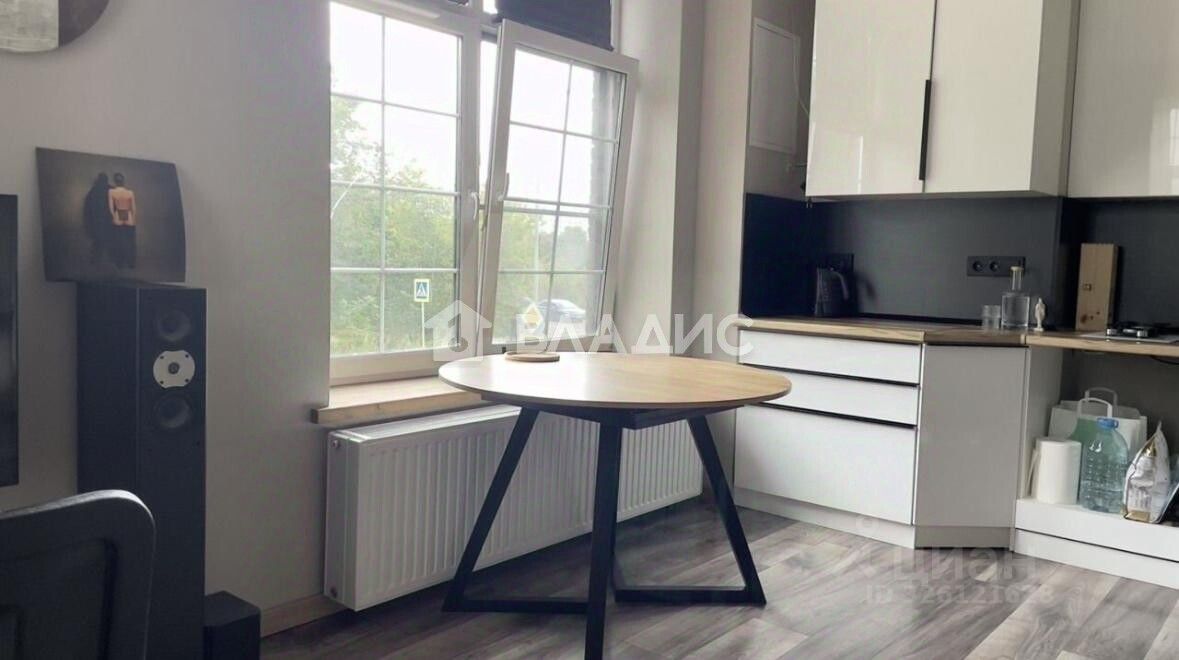 Продажа 2-комн квартиры на вторичном рынке пос. Нагорное, шоссе Липкинское, 12