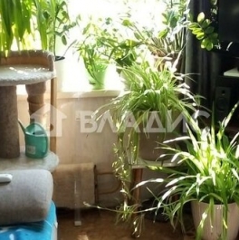 Продажа 3-комн квартиры на вторичном рынке ул Давыдковская,  д. 10,  к. 6