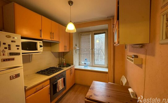 Продажа 2-комн квартиры на вторичном рынке Кожуховская 6-я ул,  д. 23