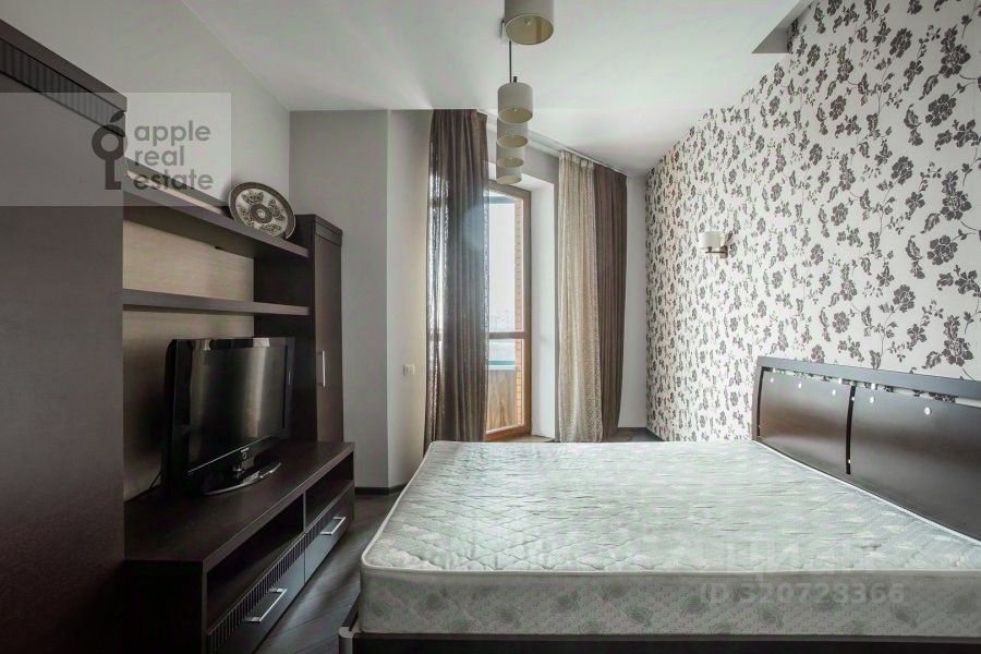 Продажа 3-комн квартиры на вторичном рынке Минская улица, 1ГК3