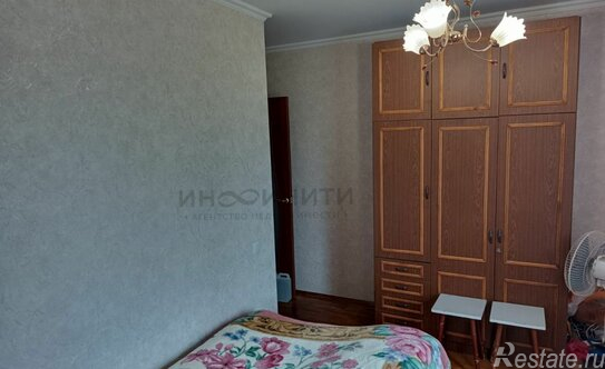 Продажа 3-комн квартиры на вторичном рынке Бирюлёвская улица,  д. 18 к2