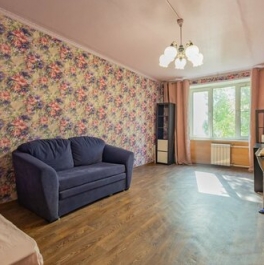 Продажа 3-комн квартиры на вторичном рынке улица Крупской,  д. 5