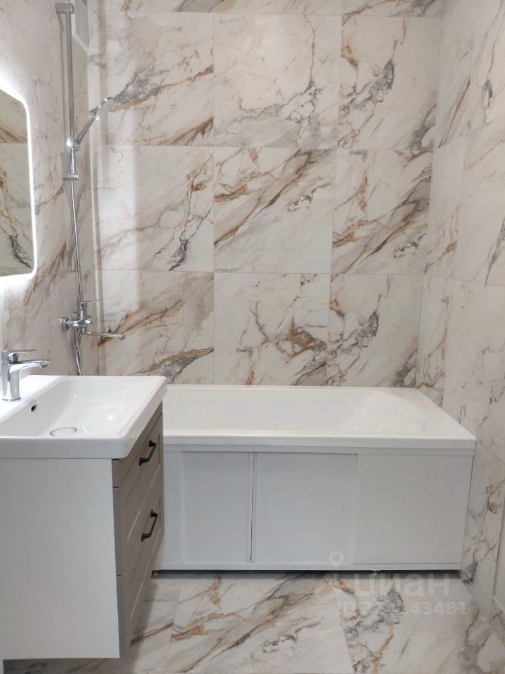 Продажа 2-комн квартиры на вторичном рынке Святоозерская улица, 21