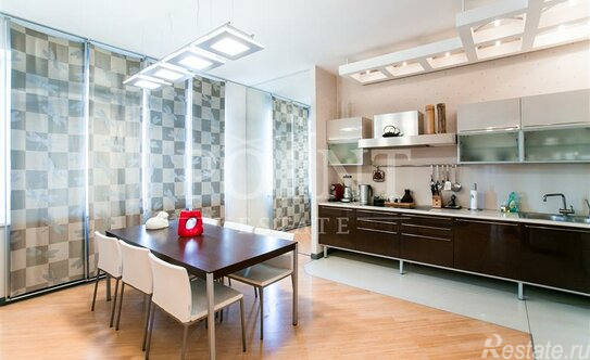 Продажа 3-комн квартиры на вторичном рынке Смоленский 1-й пер,  д. 17