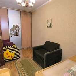 Продажа 2-комн квартиры на вторичном рынке Открытое ш,  д. 21 к13