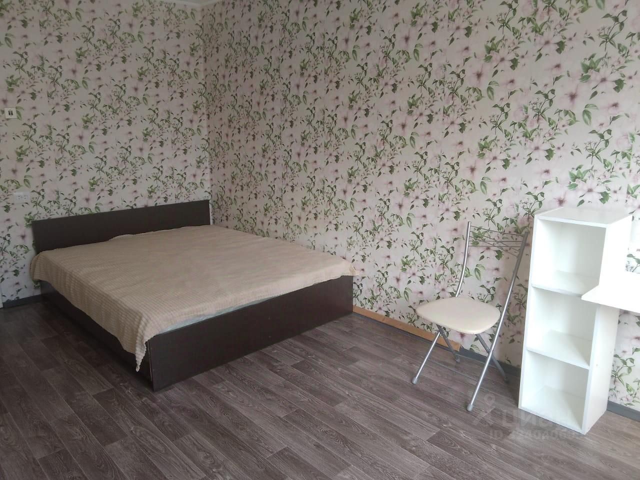 Продажа 2-комн квартиры на вторичном рынке Волосово, улица Красных Командиров, 18