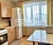 Продать Квартиры вторичка Въезд, Рощинская улица  11А 