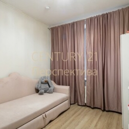 Продажа 2-комн квартиры на вторичном рынке Зенино, улица Камова,  д. 5 к2