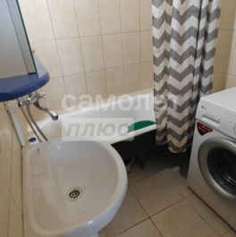 Продажа 2-комн квартиры на вторичном рынке ул Мнёвники,  д. 11