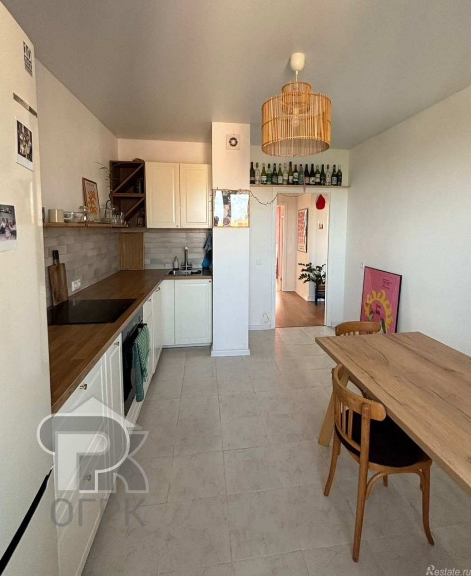 Продажа 2-комн квартиры на вторичном рынке Балашиха, Безымянная улица, дом 4